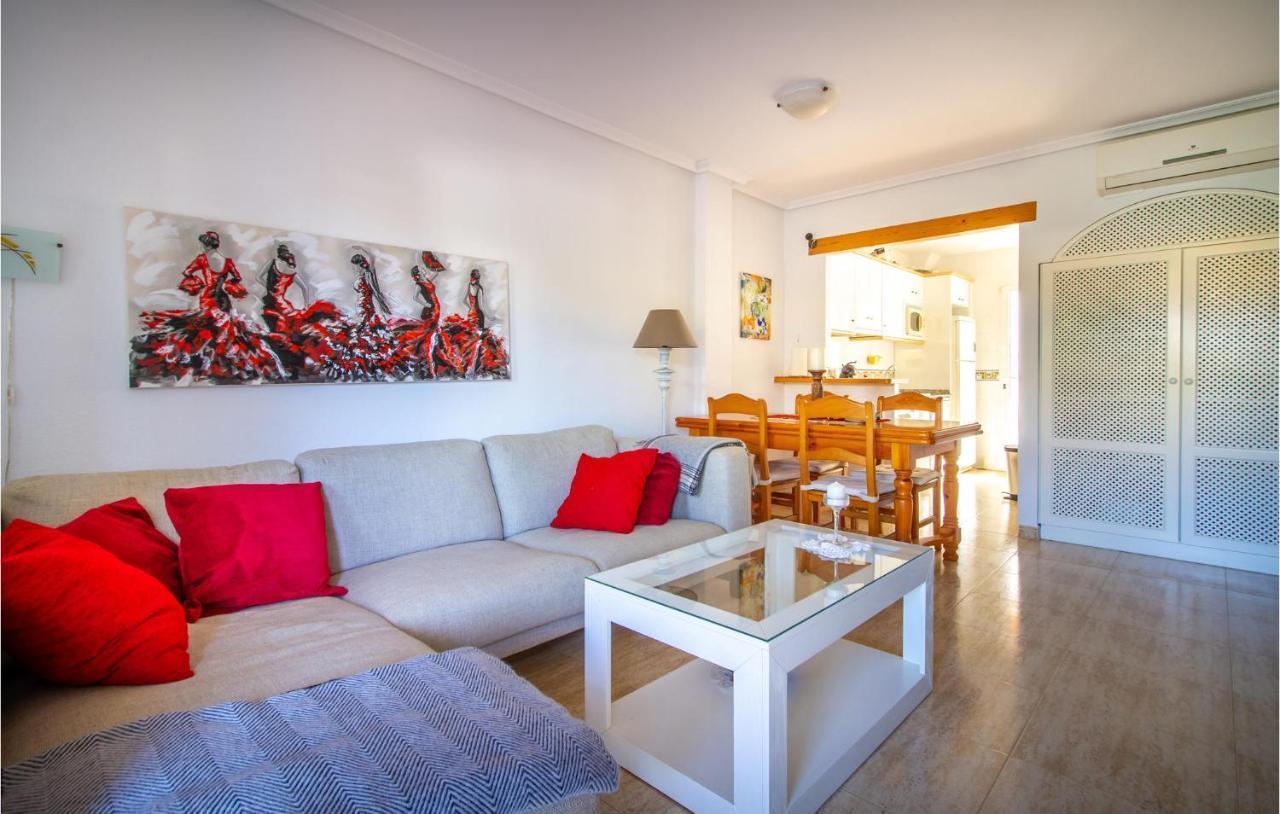 4 Bedroom Cozy Home In Pilar De La Horadada Bagian luar foto
