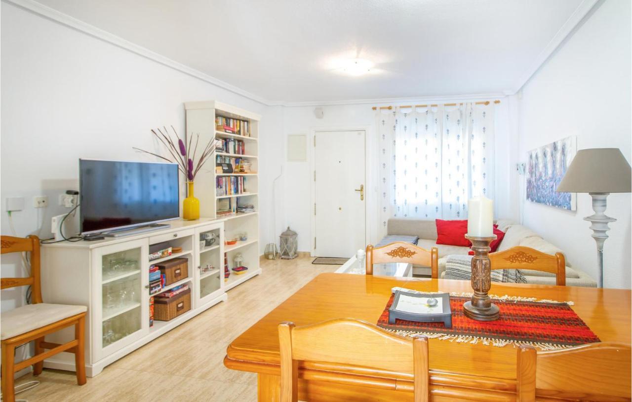 4 Bedroom Cozy Home In Pilar De La Horadada Bagian luar foto